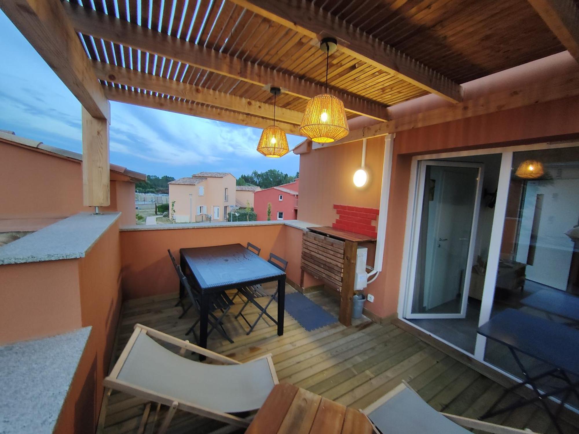Residence Hoteliere Les Hameaux De Saint Cyprien Appartement 35 M2 1 Chambre Леччи Екстериор снимка