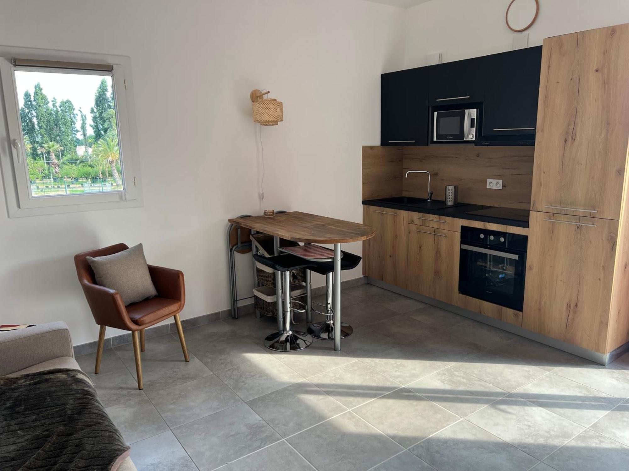 Residence Hoteliere Les Hameaux De Saint Cyprien Appartement 35 M2 1 Chambre Леччи Екстериор снимка