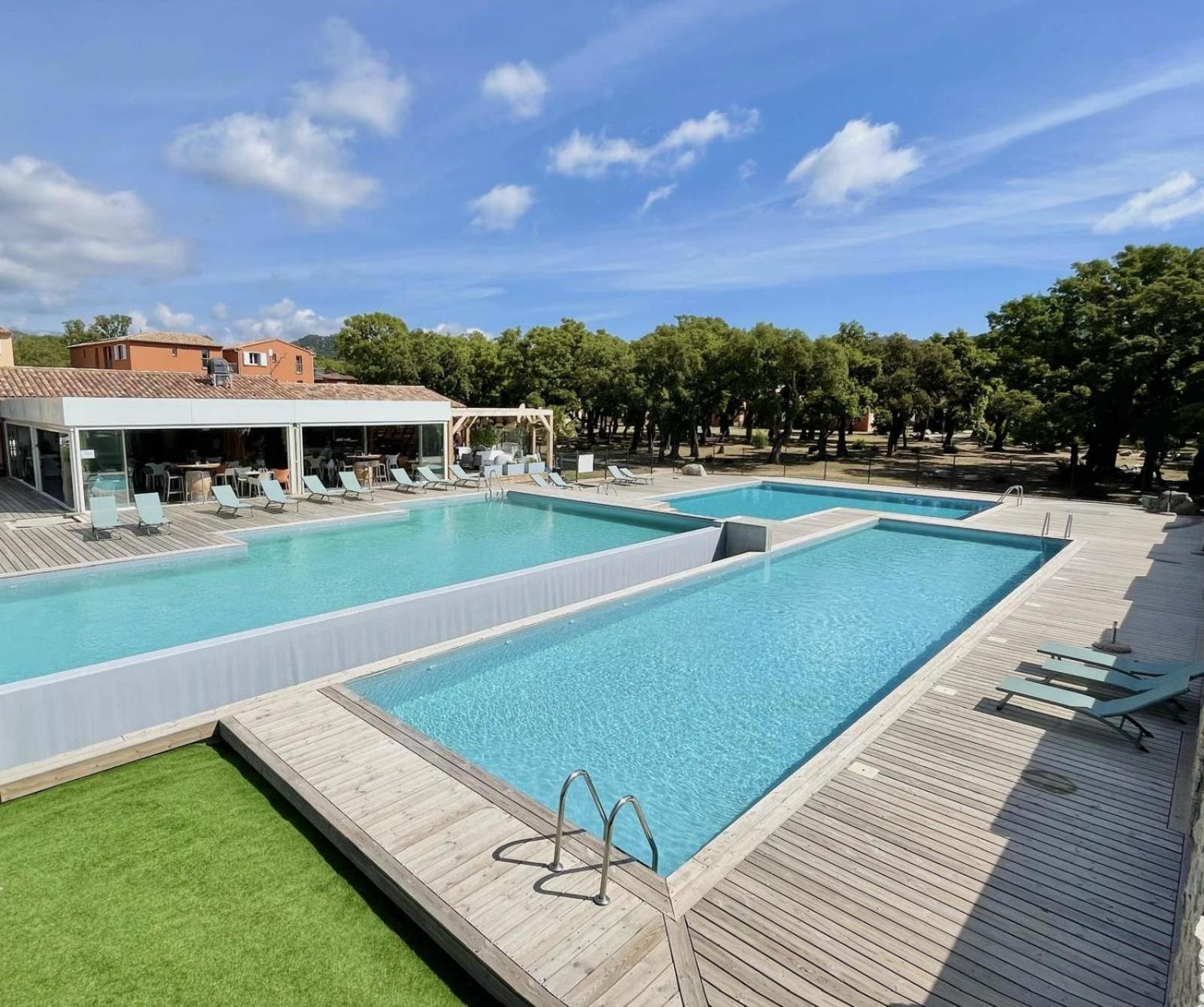 Residence Hoteliere Les Hameaux De Saint Cyprien Appartement 35 M2 1 Chambre Леччи Екстериор снимка