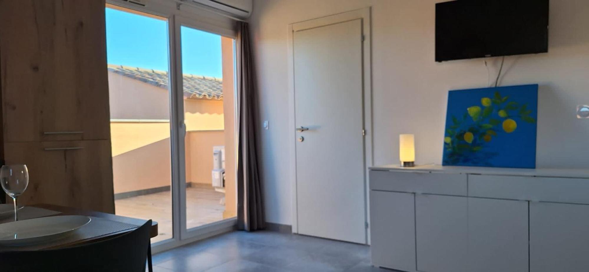 Residence Hoteliere Les Hameaux De Saint Cyprien Appartement 35 M2 1 Chambre Леччи Екстериор снимка